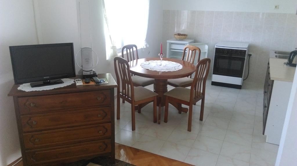 Apartment Ruzica Krstic 赫尔采格诺维 外观 照片