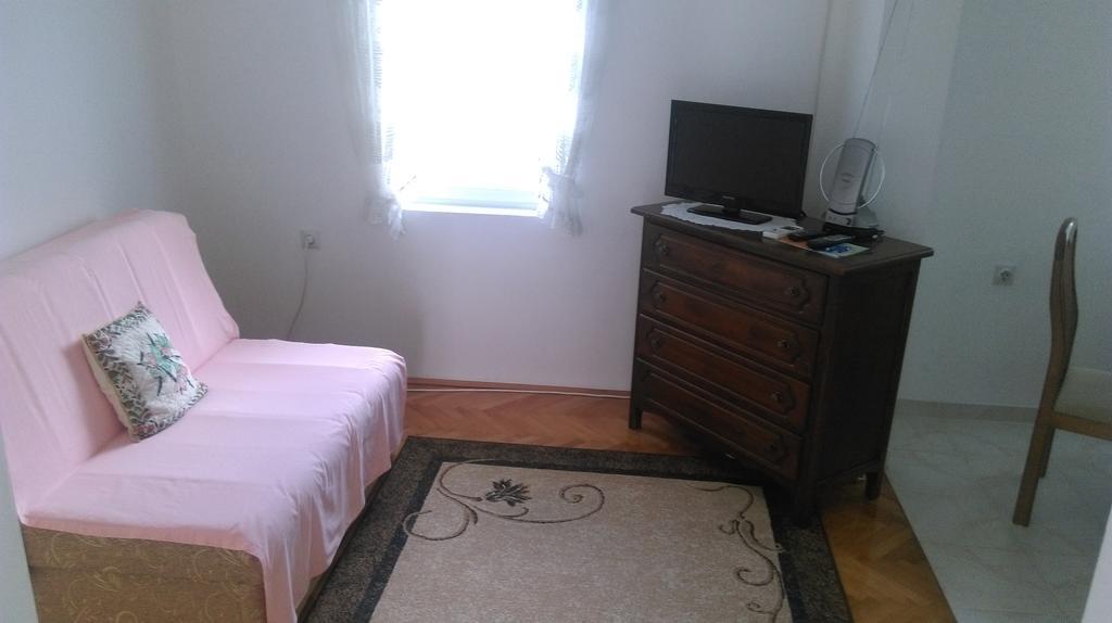 Apartment Ruzica Krstic 赫尔采格诺维 外观 照片