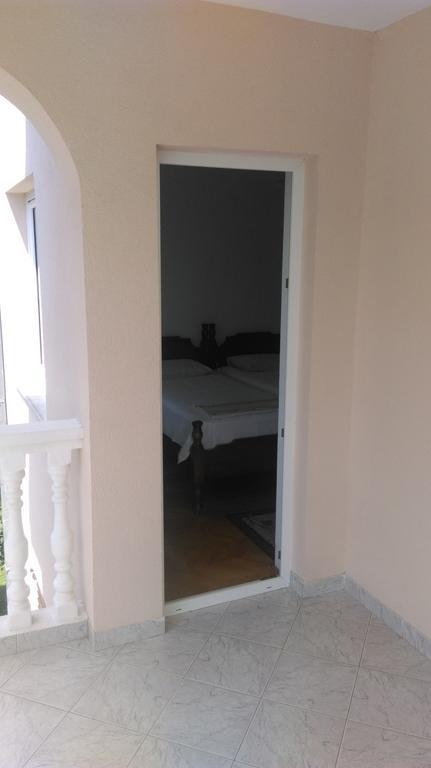 Apartment Ruzica Krstic 赫尔采格诺维 外观 照片