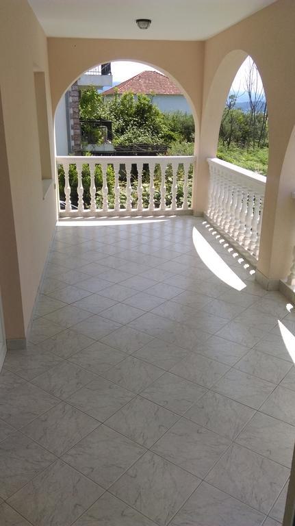Apartment Ruzica Krstic 赫尔采格诺维 外观 照片